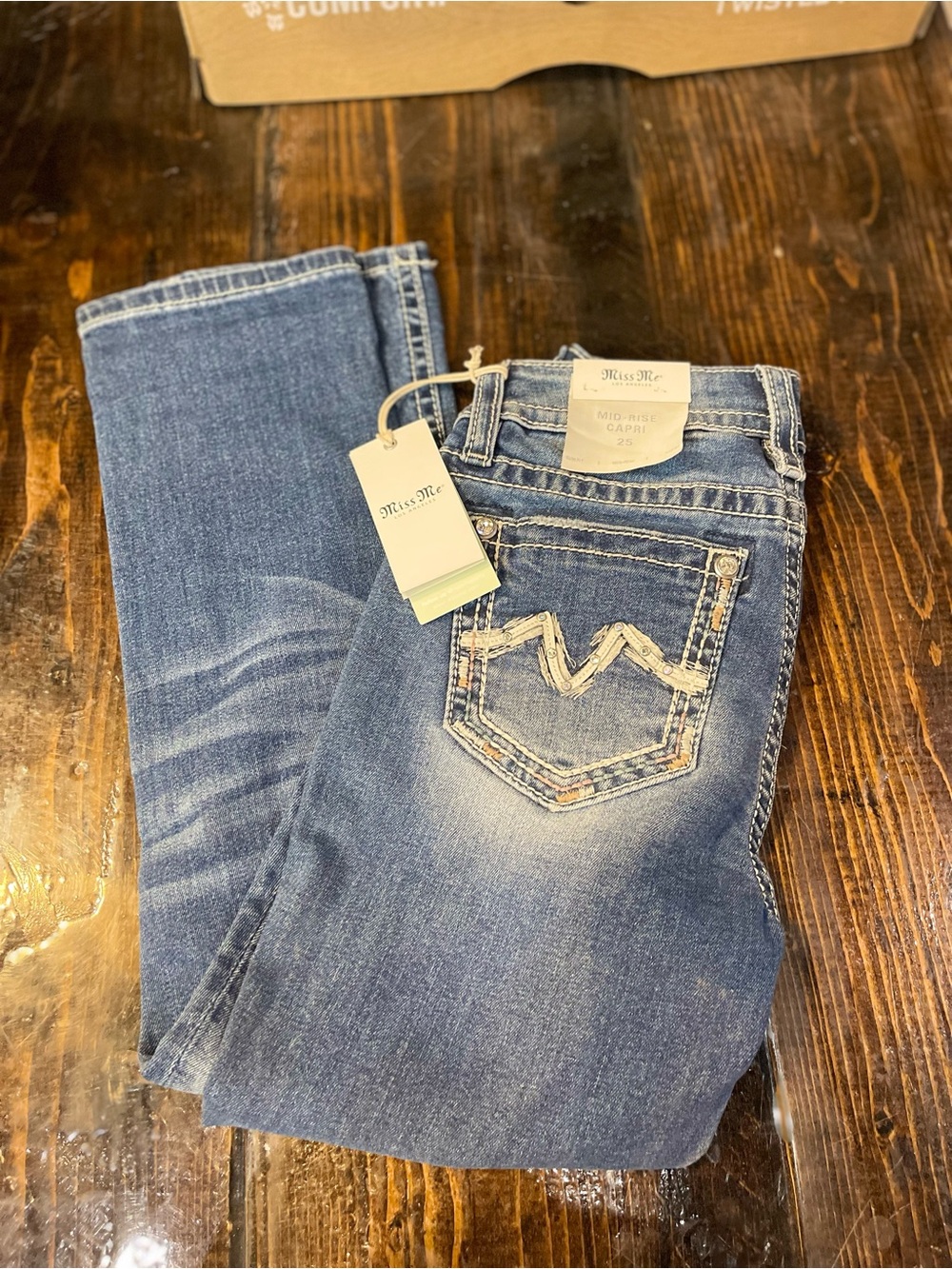 Miss Me Blue Embellished Pocket Capri Jeans